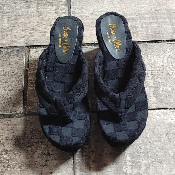 Chase + Chloe Wedge Thong Sandals Size 7.5 - Picture 11 of 11